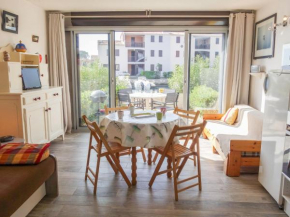 Отель Apartment Marina 2-2  Сен-Сиприен Пляж